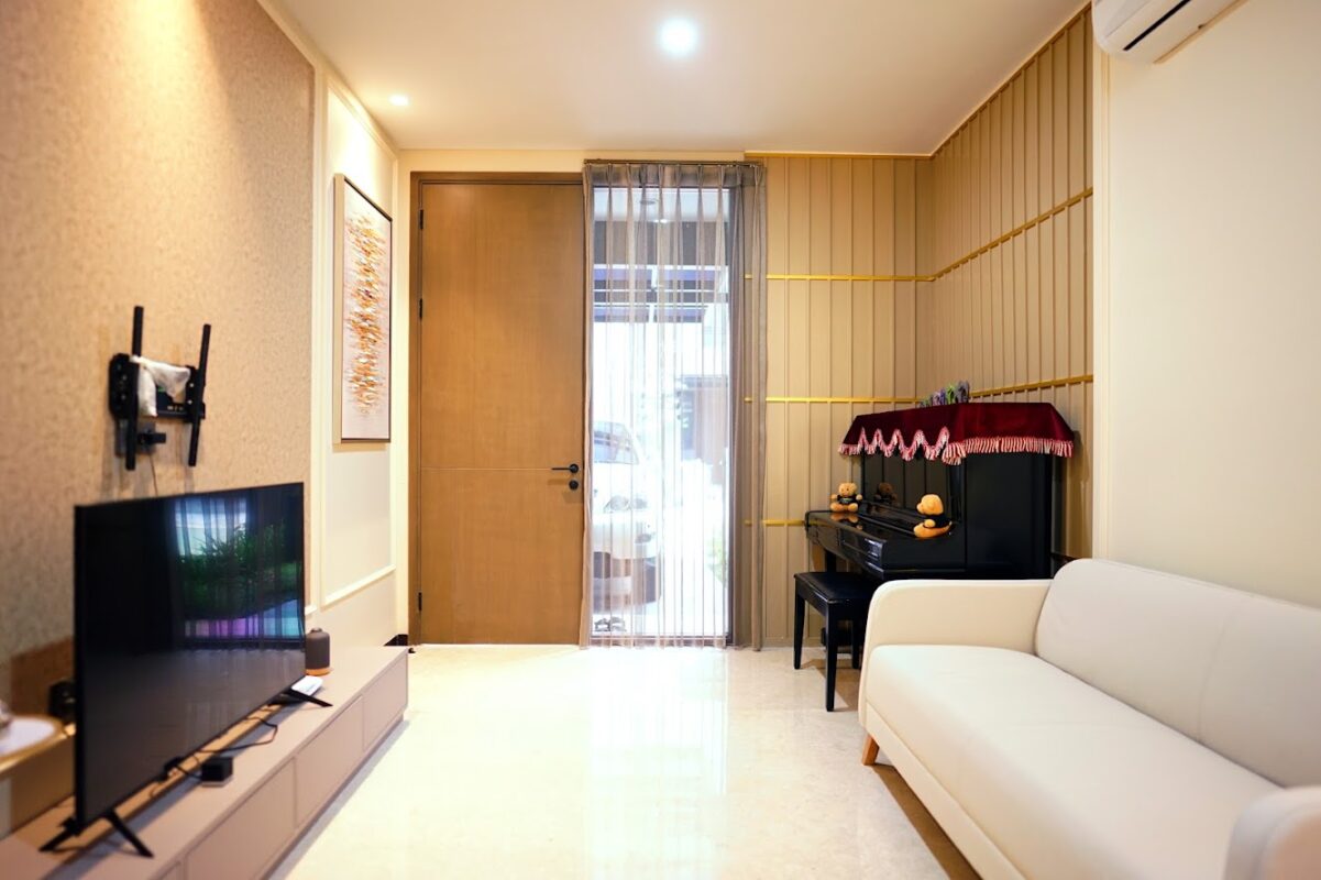 DE RESIDENCE - KAZUMI @ZORA BSD 4